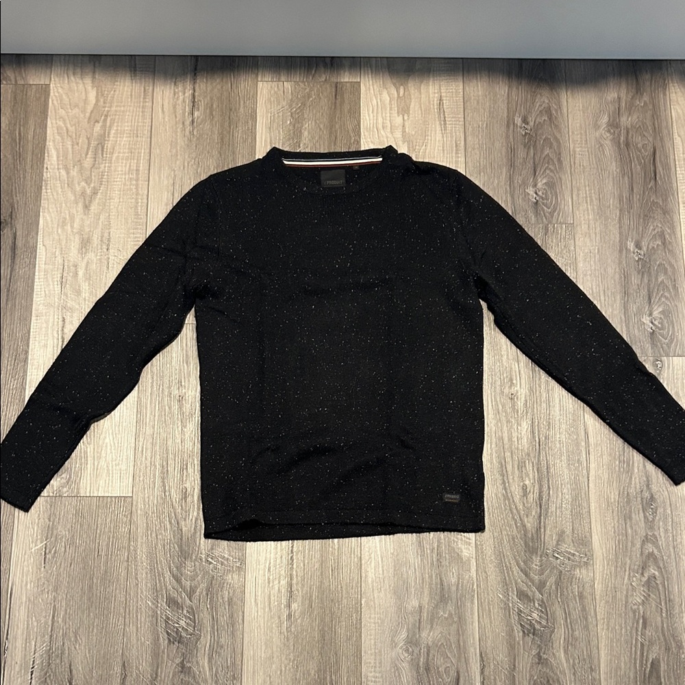Elegant Black Crewneck Sweater for Men